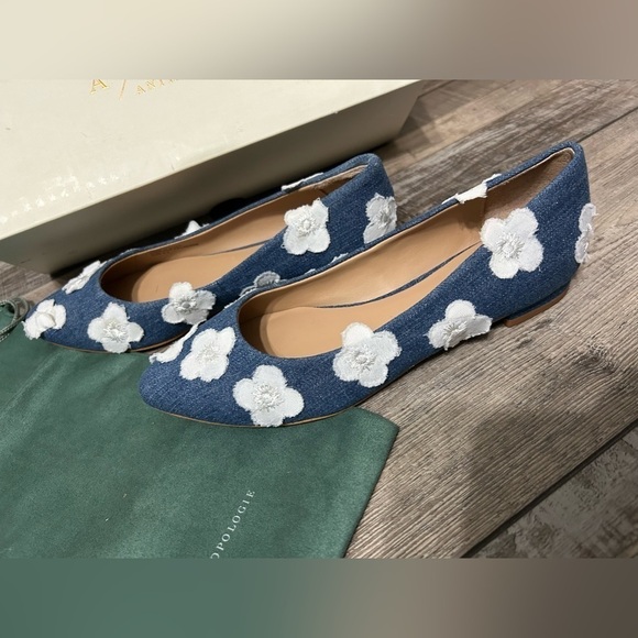 Anthropologie Dark Denim White Floral Applqe Ballet flats shoes TJL-20-6 - Picture 9 of 10